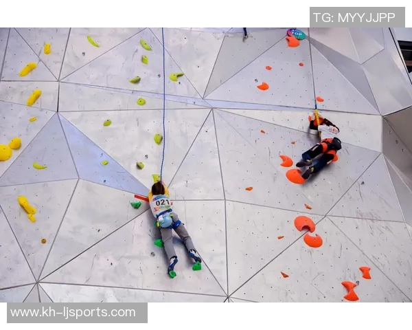 实时新闻南京攀岩队创历史新高攀岩配合排名引发广泛关注和赞誉